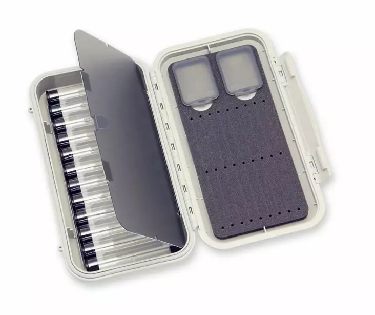 CF Design CF-3212 Large Tubefly Case 12- Tubes - Fliegenboxen - 4560111388160 - 1