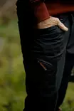  -  -  - 4