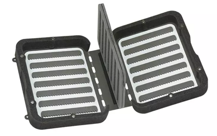 C&F Design Light Weight Fly Case With Midge Flip - Fliegenboxen - 4560111388757 - 1