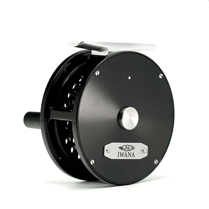 Iwana Retro Trout 3 1/4" Black - Fliegenrollen - 6975745030329 - 1