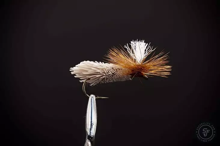 Parachute Caddis Grey Dry Fly - Trockenfliegen - 8859202532459 - 1
